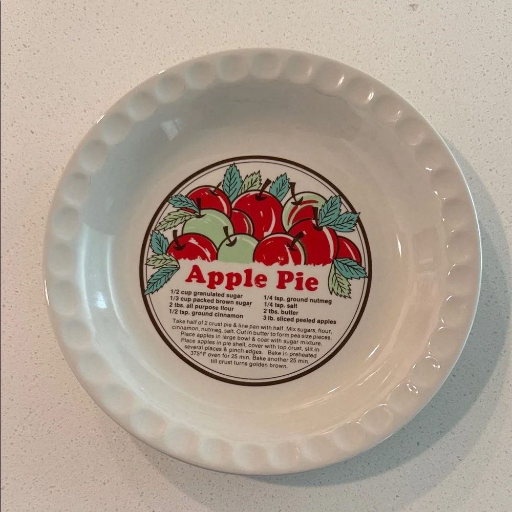 Charming White Ceramic Pie Dish with Apple Design